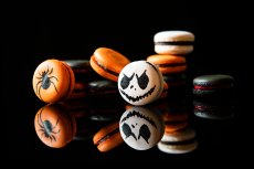 Scary Macarons